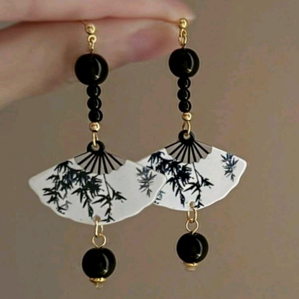 Elegant Black and White Fan Earrings